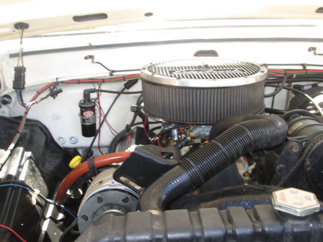 1972 White Ford F-250 PICKUP