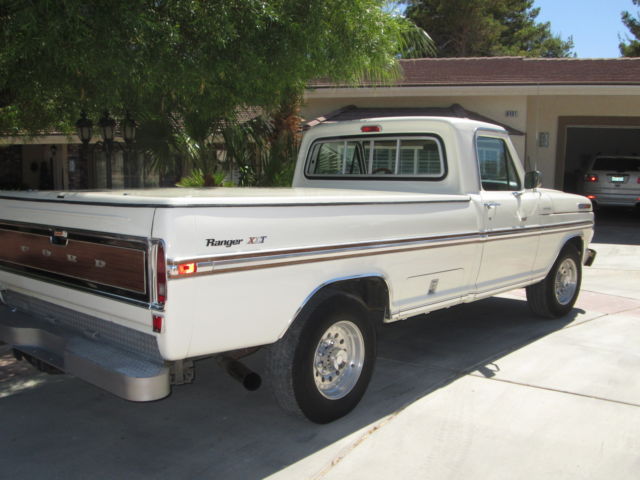 1972 White Ford F-250 PICKUP