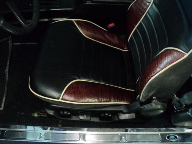 1976 Blue Chevrolet Camaro