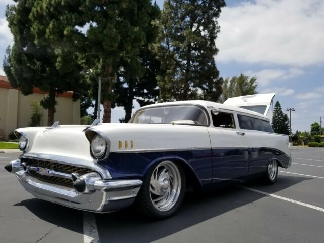 1957 Blue Chevrolet Bel Air/150/210 Wagon