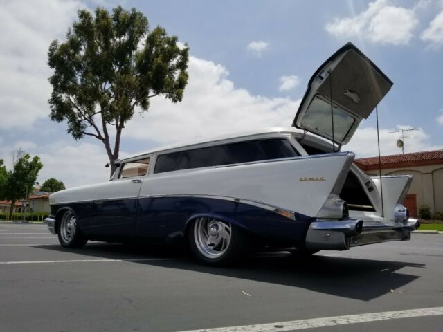 1957 Blue Chevrolet Bel Air/150/210 Wagon