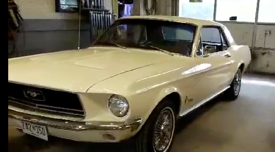 1968 Wimbledon White/ Cream Ford Mustang Coupe