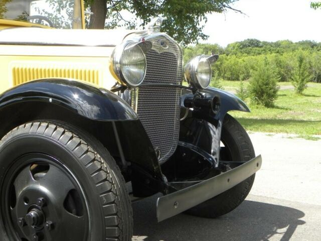 1929 Yellow Ford Model A --