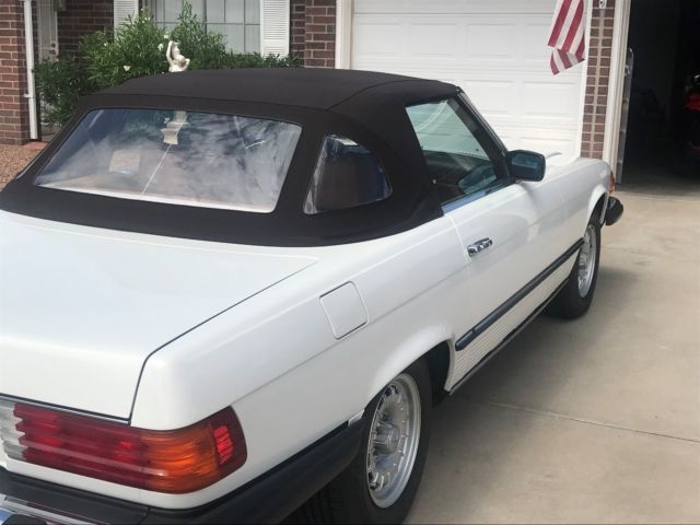 1983 White Mercedes-Benz SL-Class Convertible