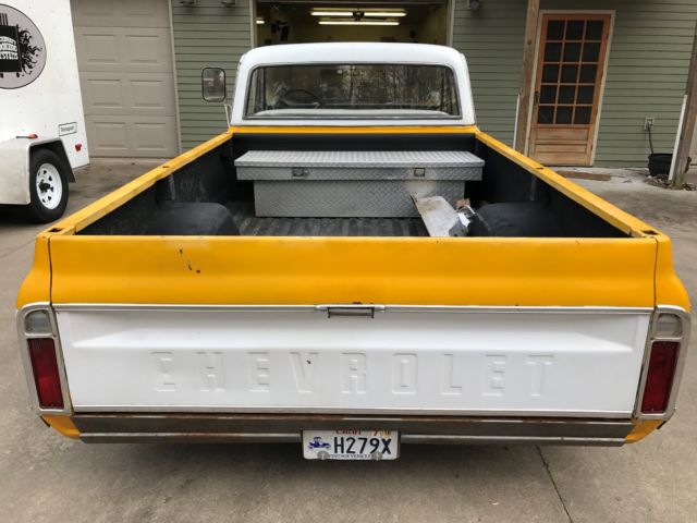1972 Yellow Chevrolet C-10