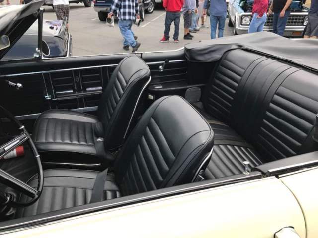 1967 Saffron Yellow Oldsmobile 442 Convertible
