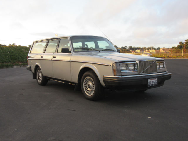 1984 Silver Volvo 240 Wagon