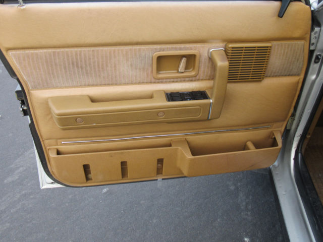 1984 Silver Volvo 240 Wagon