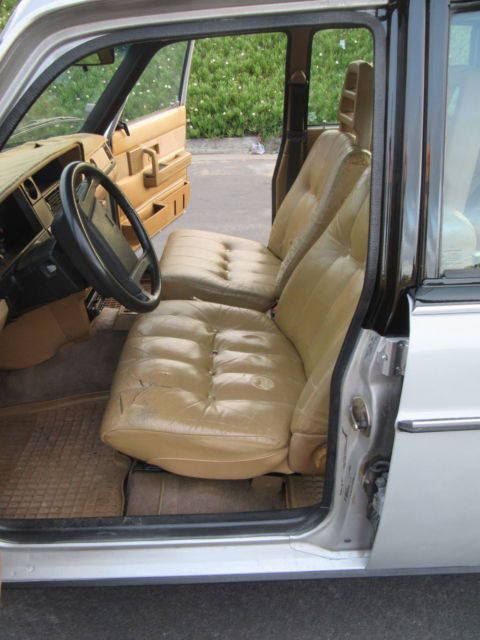 1984 Silver Volvo 240 Wagon