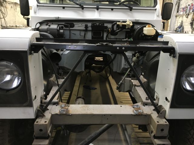 1987 TBD Land Rover Defcon 6X6 Wagon