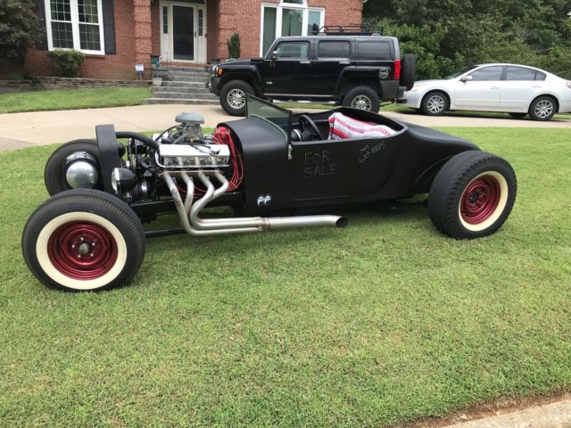 1927 Black Ford Model T Roadster