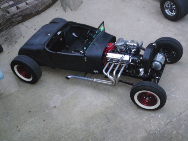 1927 Black Ford Model T Roadster