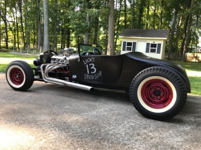 1927 Black Ford Model T Roadster