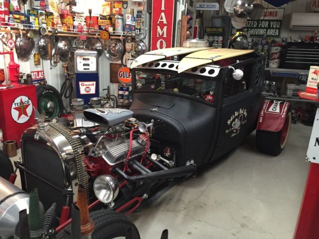 1927 Black Ford Model T Coupe
