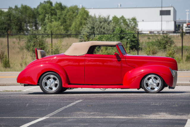 1939 Ford Cabrio