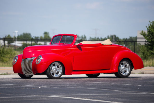 1939 Ford Cabrio