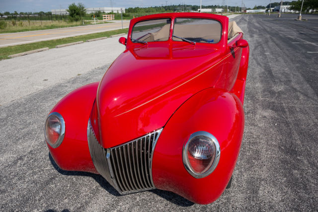 1939 Ford Cabrio