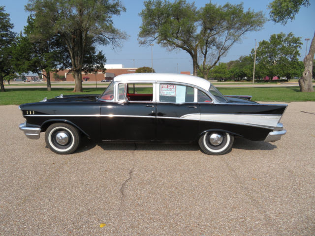 1957 Black Chevrolet Bel Air/150/210 Sedan