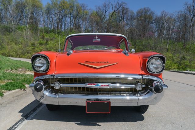 1957 Chevrolet Bel Air/150/210