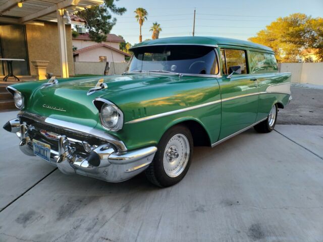 1957 Green Chevrolet Bel Air/150/210 Sedan Delivery