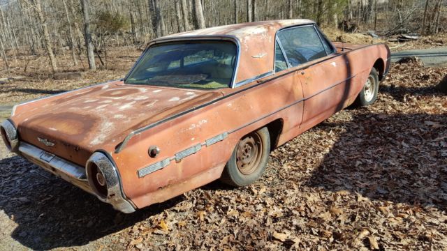 1962 Red/Tan Ford Thunderbird Coupe
