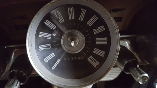 1962 Red/Tan Ford Thunderbird Coupe