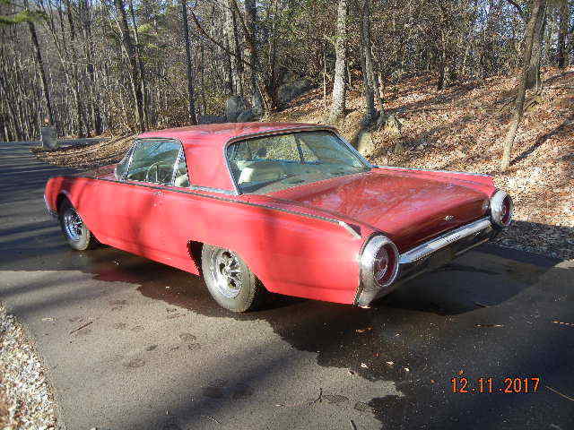 1962 Ford Thunderbird