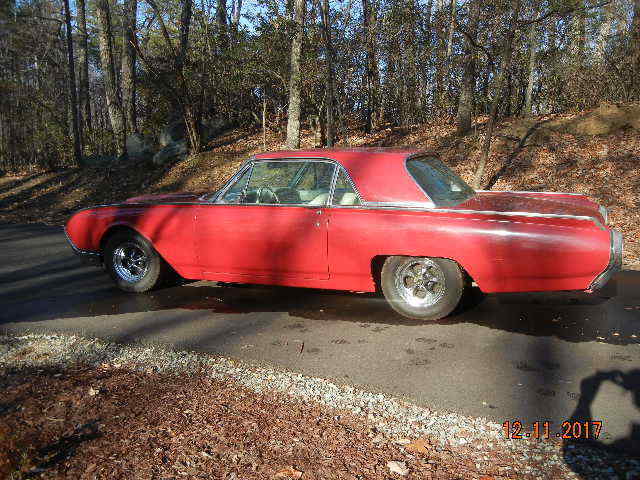 1962 Ford Thunderbird
