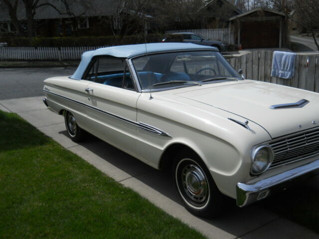 1963 Wimbledon White Ford Falcon