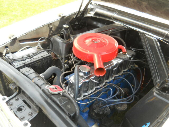 1963 Wimbledon White Ford Falcon