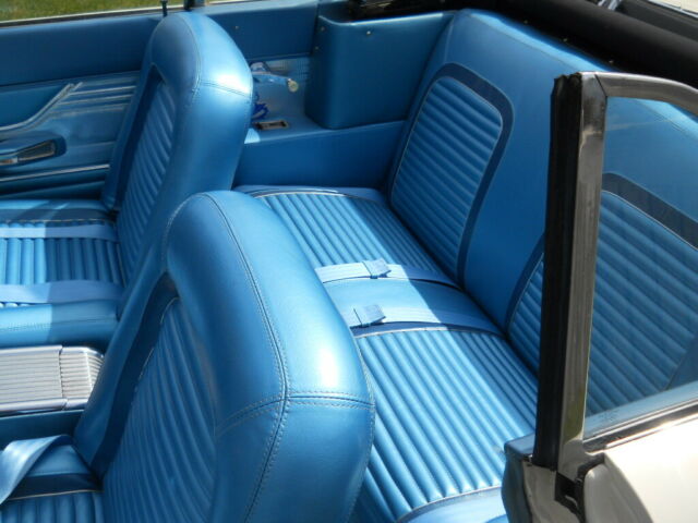 1963 Wimbledon White Ford Falcon