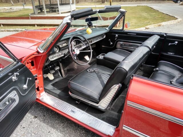 1963 RED w.  WHITE TOP Ford Galaxie Convertible