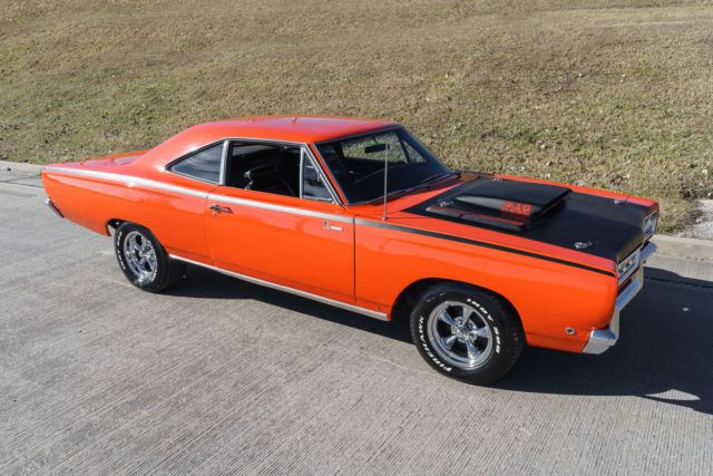 1968 Orange Plymouth Road Runner