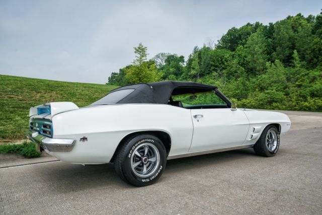 1969 Pontiac Firebird