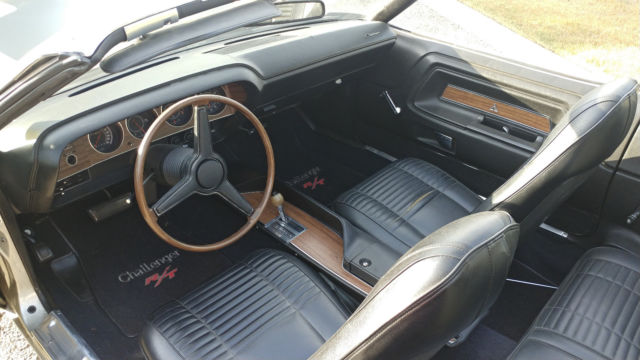 1970 Silver Dodge Challenger Convertible
