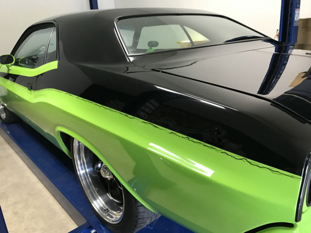 1973 GREEN/BLACK Dodge Challenger Hardtop
