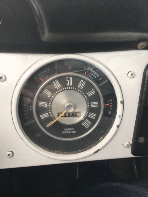 1974 White Ford Bronco SUV