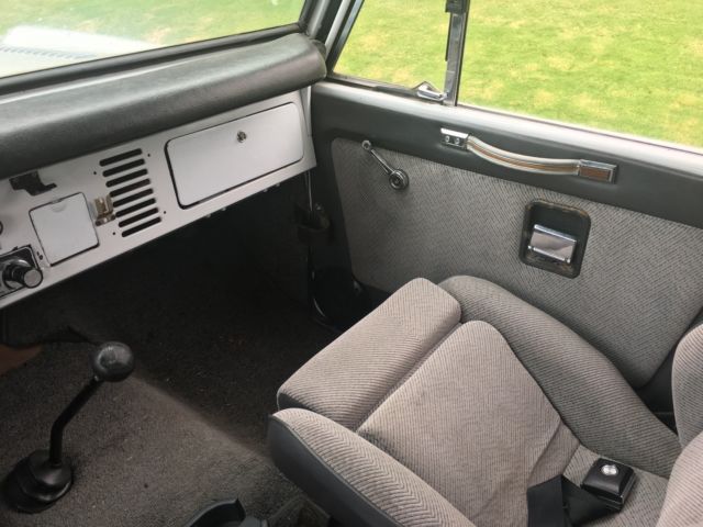 1974 White Ford Bronco SUV