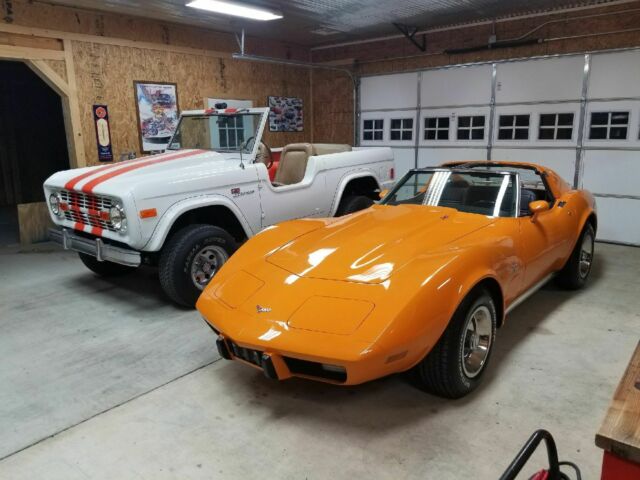 1977 Orange Chevrolet Corvette