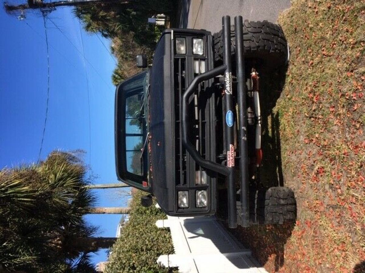 1983 Black Chevrolet C/K Pickup 1500 Cab & Chassis