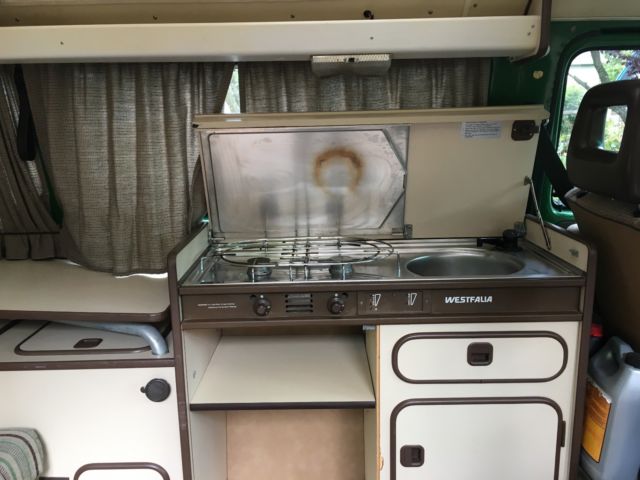 1984 Green Volkswagen Bus/Vanagon Van Camper