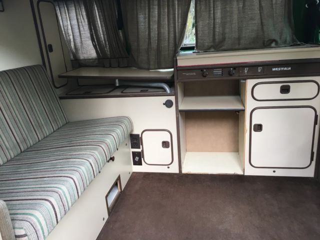 1984 Green Volkswagen Bus/Vanagon Van Camper