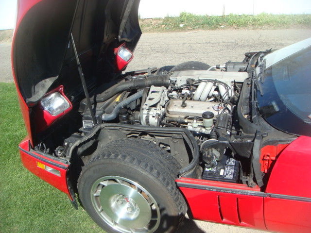 1986 Red/White top Chevrolet Corvette Convertible