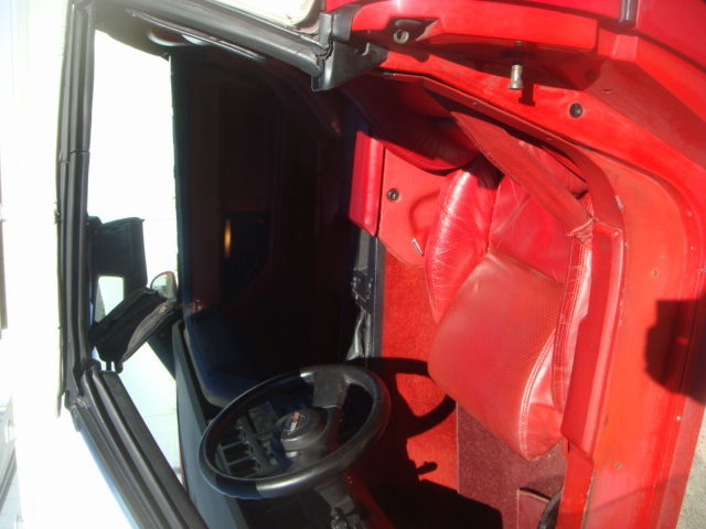 1986 Red/White top Chevrolet Corvette Convertible