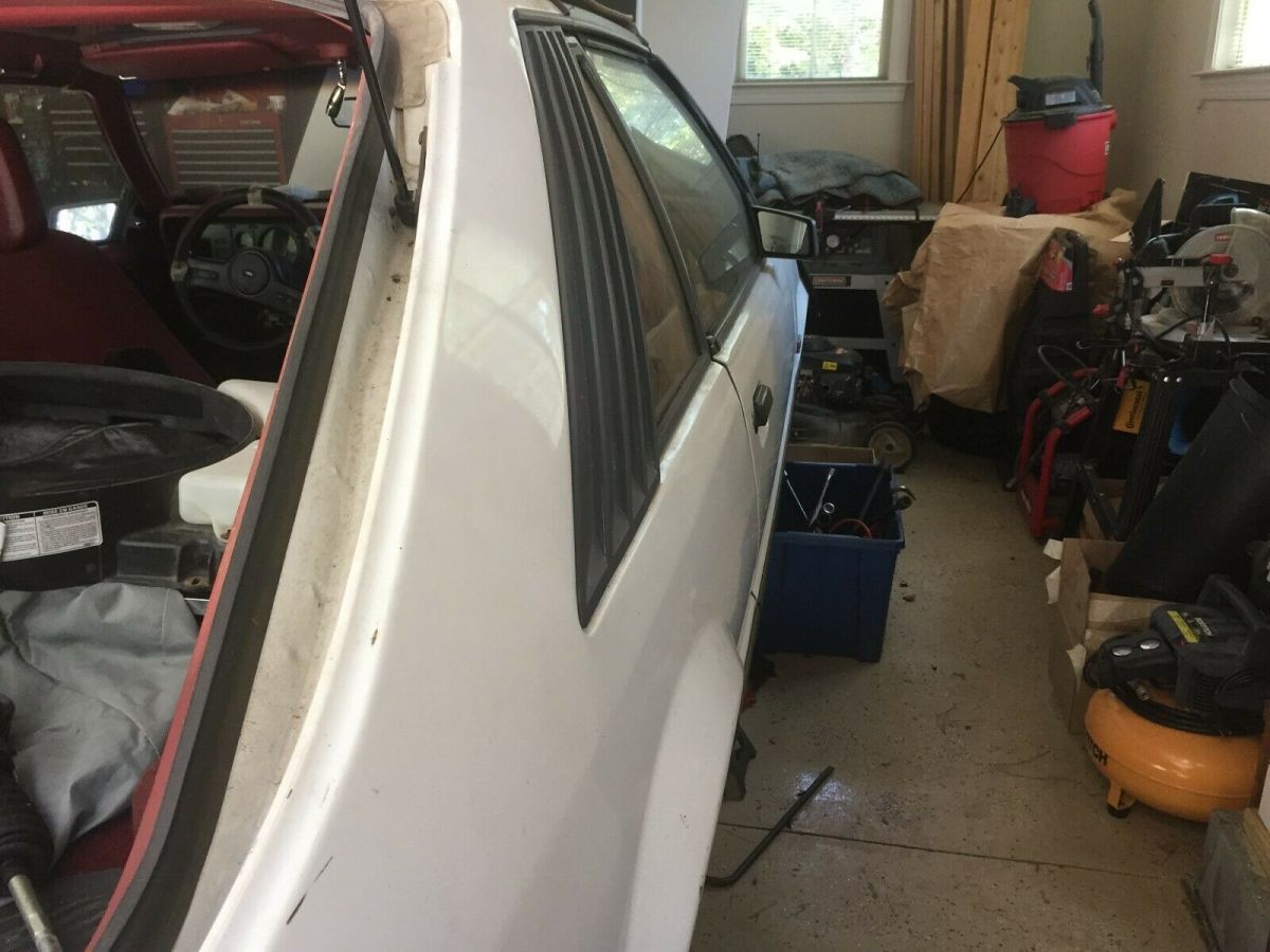 1986 Ford Mustang Hatchback