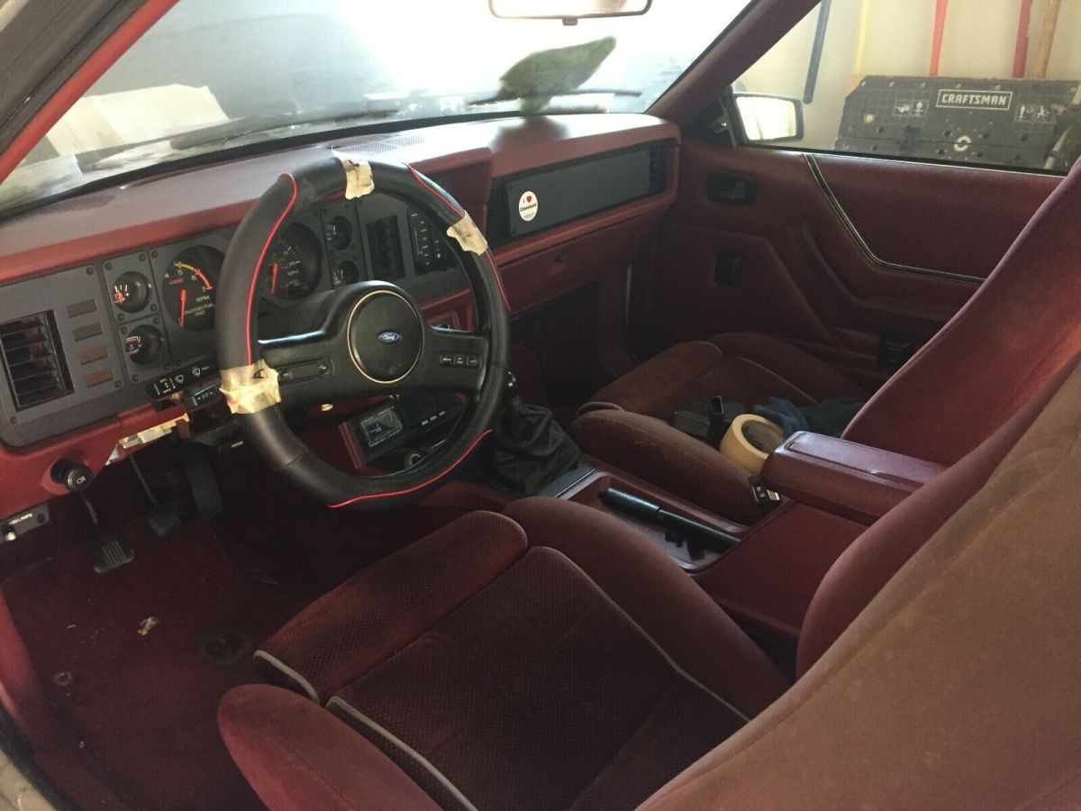 1986 Ford Mustang Hatchback