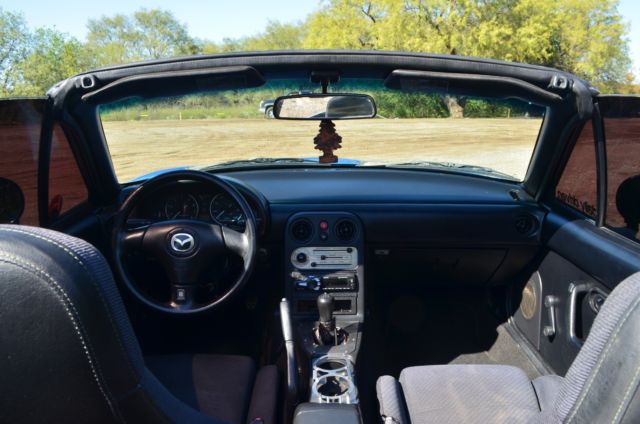 1990 Blue Mazda MX-5 Miata Convertible