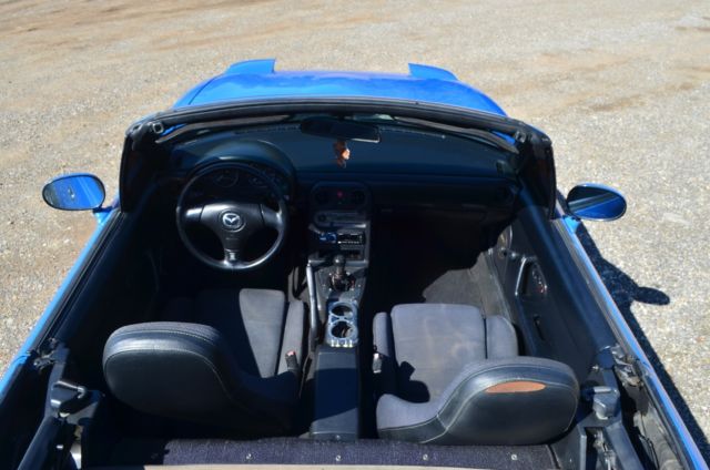 1990 Blue Mazda MX-5 Miata Convertible