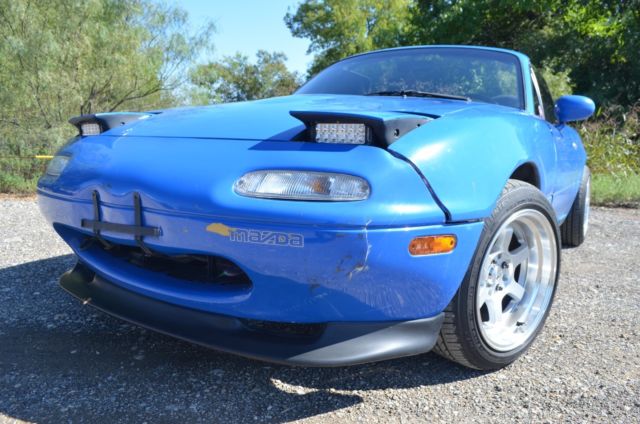 1990 Blue Mazda MX-5 Miata Convertible