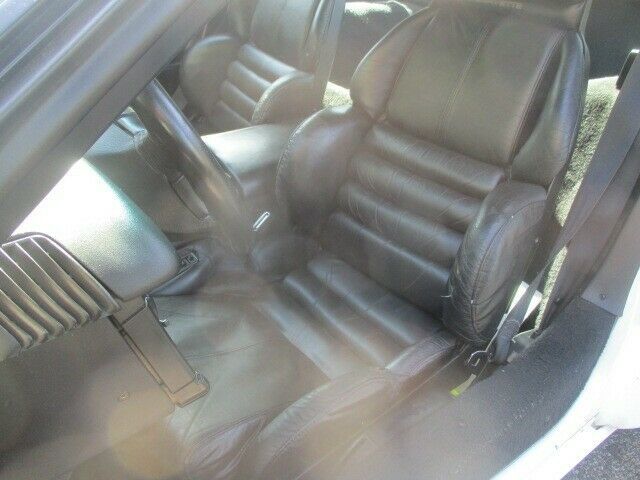 1992 White Chevrolet Corvette Coupe